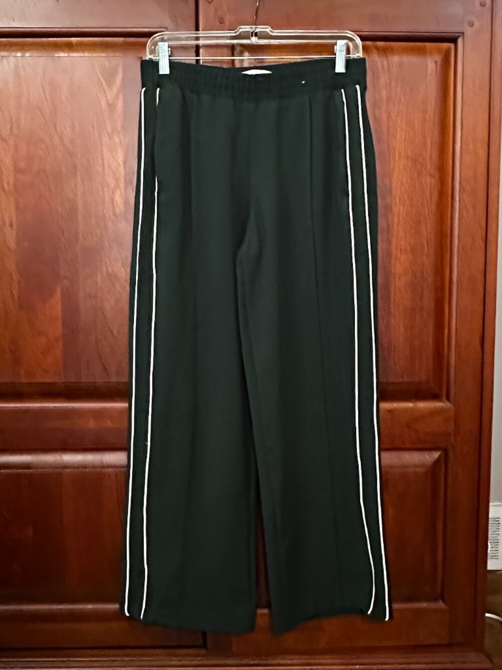 Abercrombie & Fitch Wide Leg Pull-On Track Pants - Green - Size XS Short